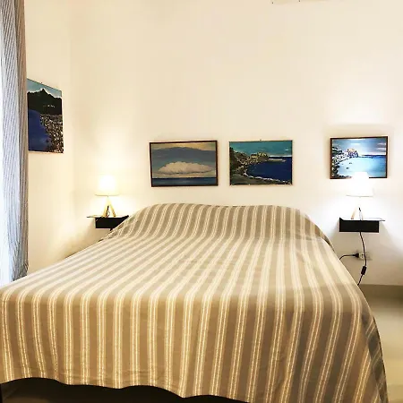 Semesterbostad Il Teatro Scilla